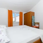Apartment Meri Vodice