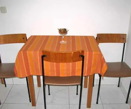 Meri Appartamento Vodice