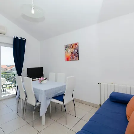 Apartman Meri Vodice