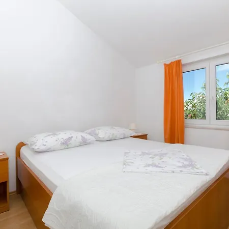 Apartment Meri Vodice